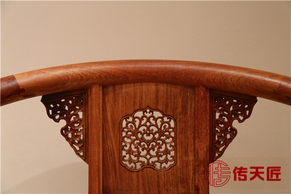 傳天匠紅木家具雕刻細(xì)節(jié)圖